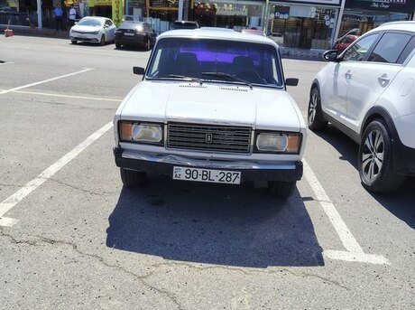 LADA (VAZ) 2107