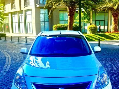 Nissan Sunny