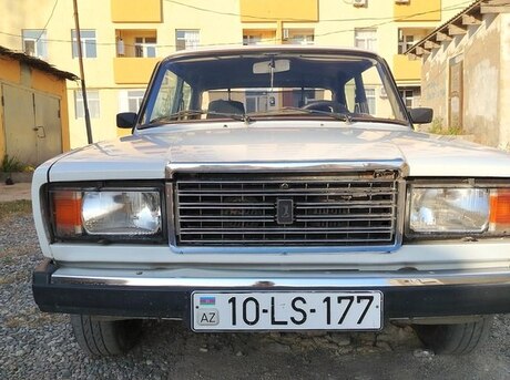 LADA (VAZ) 2107