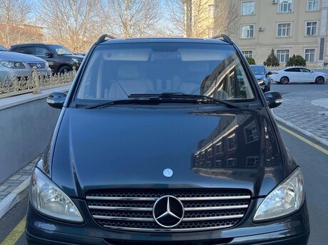 Mercedes Viano