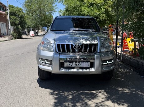 Toyota Land Cruiser Prado