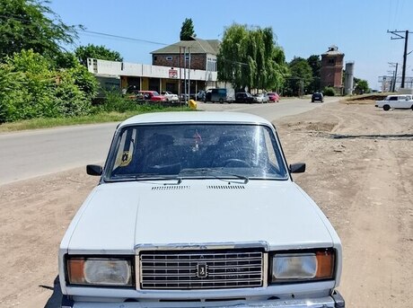 LADA (VAZ) 2107