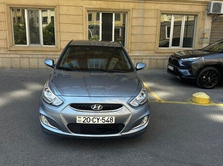 Hyundai Accent