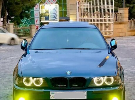 BMW 525