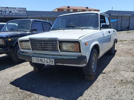 LADA (VAZ) 2107