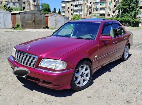 Mercedes C 220