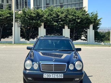 Mercedes E 240