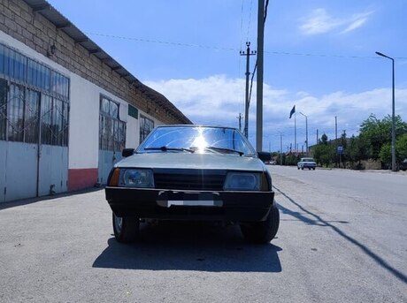 LADA (VAZ) 2109