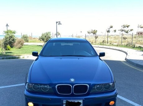 BMW 525
