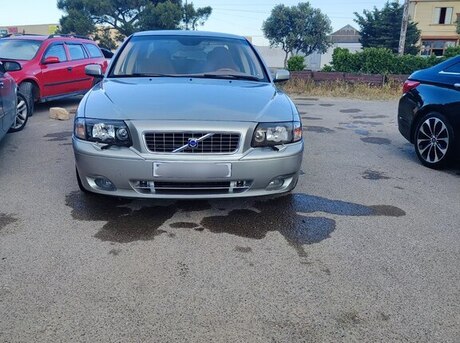 Volvo S80