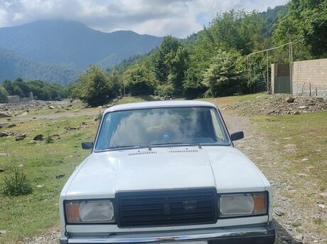 LADA (VAZ) 2107
