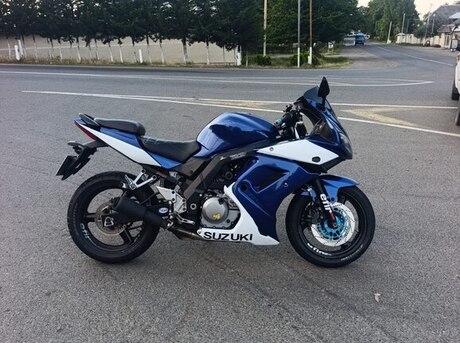 Suzuki SV 650