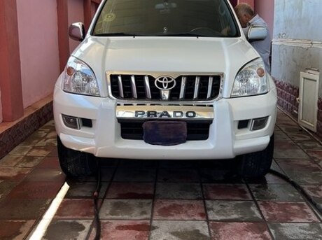 Toyota Land Cruiser Prado