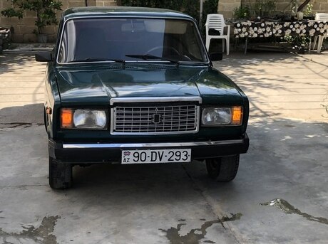 LADA (VAZ) 2107
