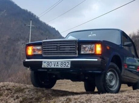 LADA (VAZ) 2107