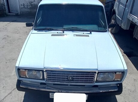 LADA (VAZ) 2107