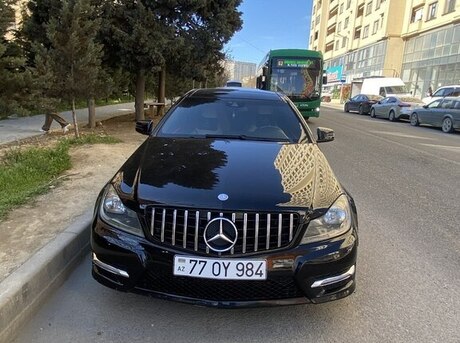 Mercedes C 250
