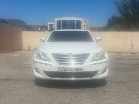 Hyundai Genesis