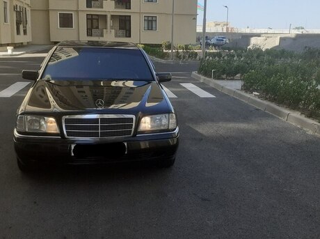 Mercedes C 220