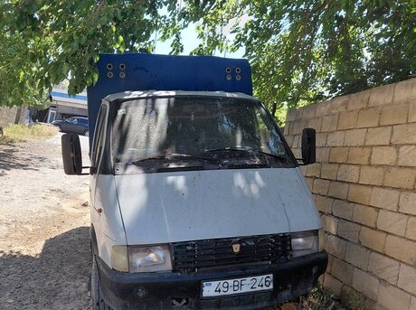 GAZ 3308