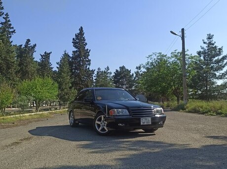 Mercedes C 230