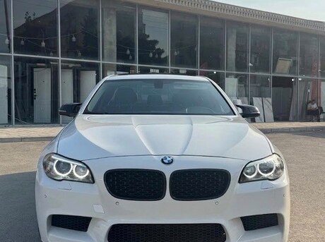 BMW 528