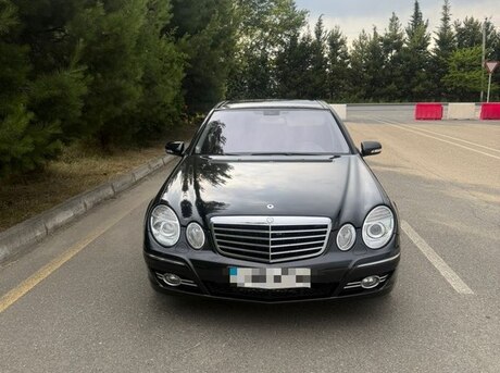Mercedes E 500
