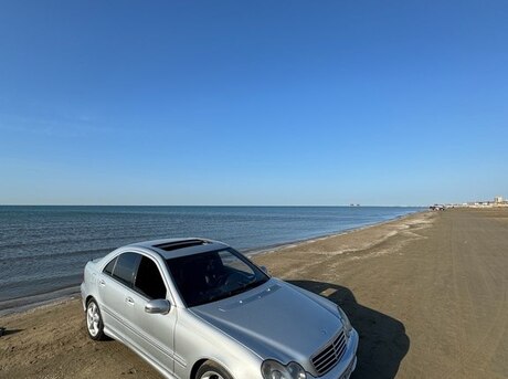 Mercedes C 230