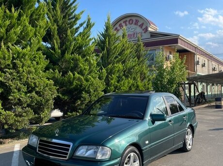 Mercedes C 220