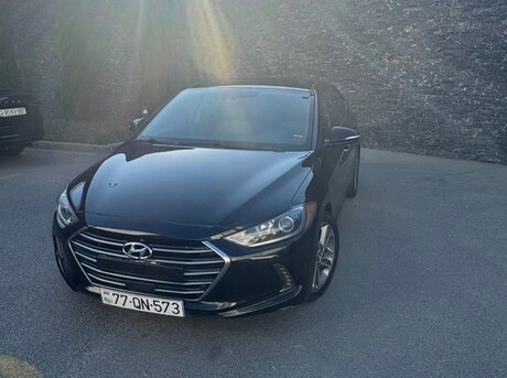 Hyundai Elantra