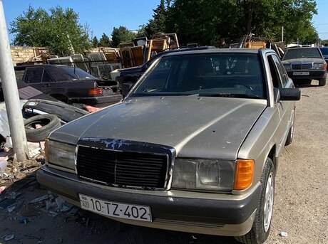 Mercedes 190