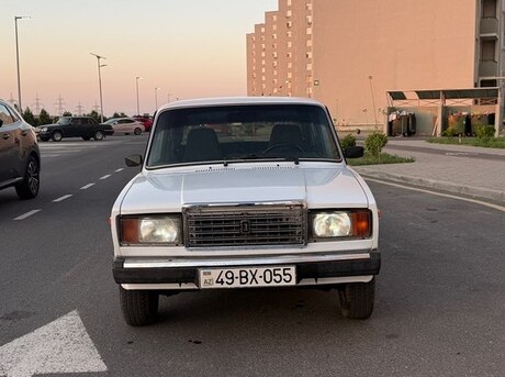 LADA (VAZ) 2107