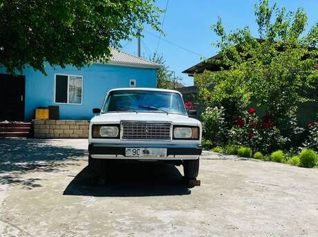 LADA (VAZ) 2107