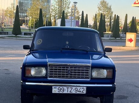 LADA (VAZ) 2107