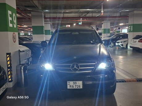 Mercedes ML 320