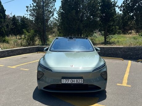 Nio ET7
