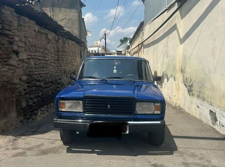 LADA (VAZ) 2107