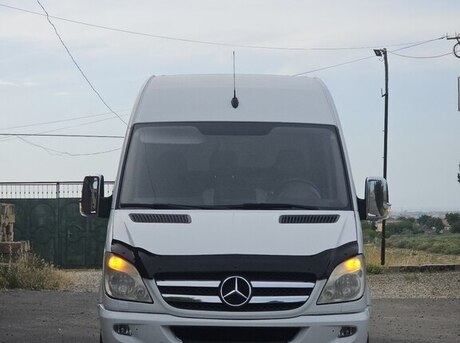 Mercedes Sprinter 311