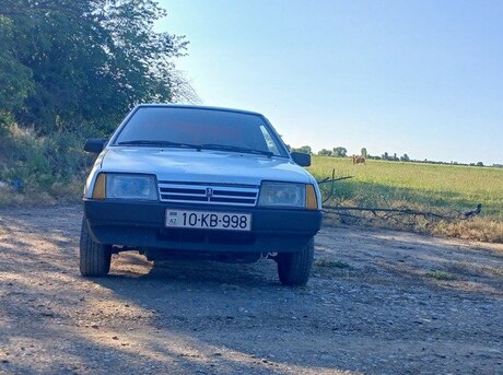 LADA (VAZ) 21099