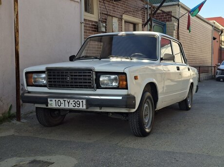 LADA (VAZ) 2107