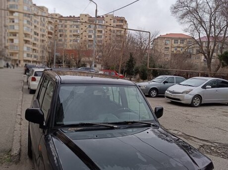 Mitsubishi Pajero io