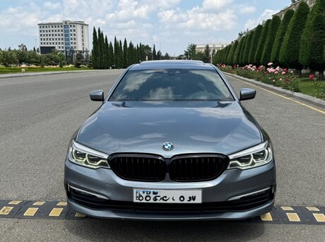 BMW 530e