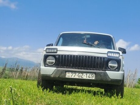 LADA (VAZ) Niva
