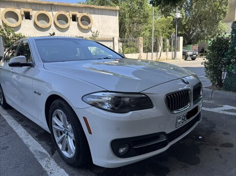 BMW 528