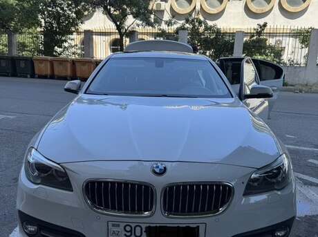 BMW 528