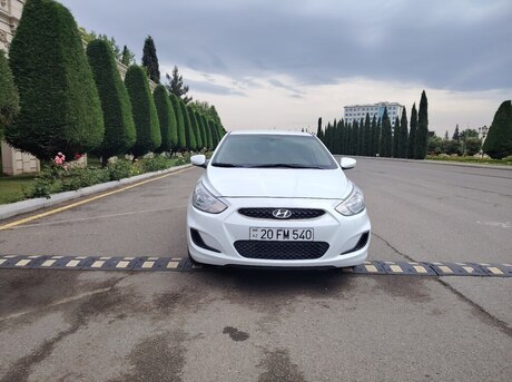 Hyundai Accent