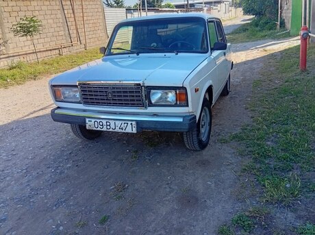 LADA (VAZ) 2107