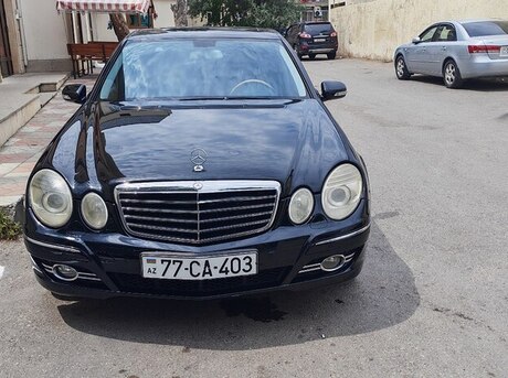 Mercedes E 280