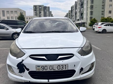 Hyundai Accent