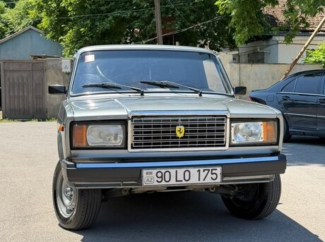LADA (VAZ) 2107
